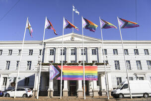 Helsingin kaupungintalon Pride-liputus viime syksynä. Kuva: Kimmo Brandt