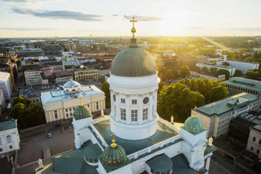 Tuomiokirkko ilmasta kuvattuna