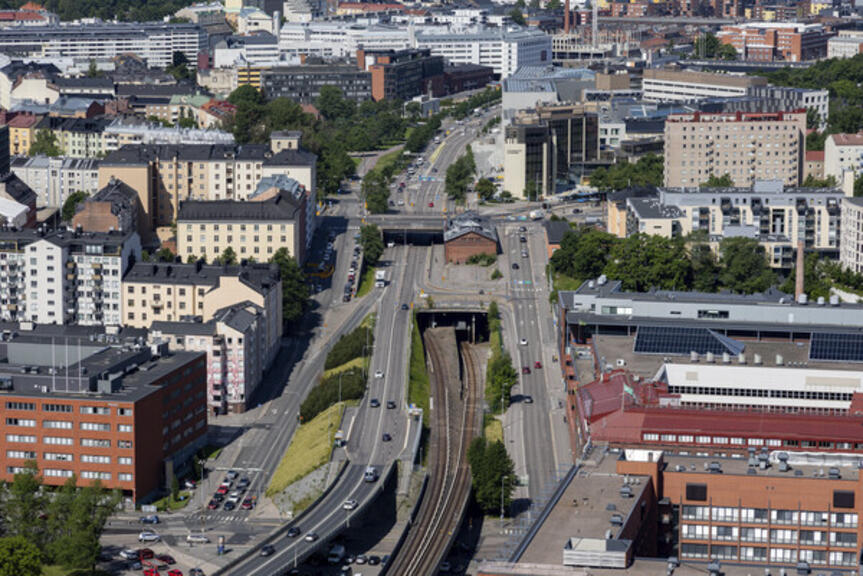 Kaupunkinäkymä kuvattuna ylhäältä Kalasataman Majakasta.