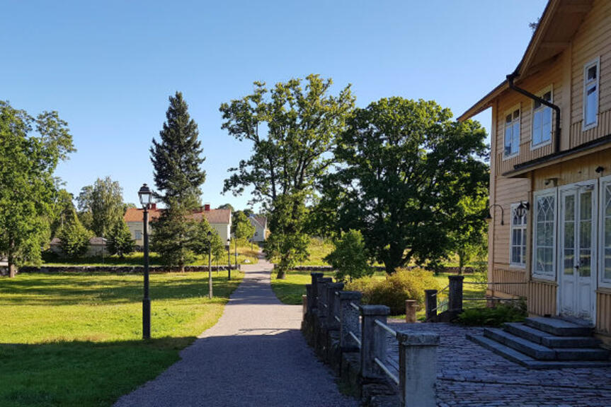 Nordsjön kartanon edusta ja piha-alue. Nordsjön kartanon edusta ja piha-alue.