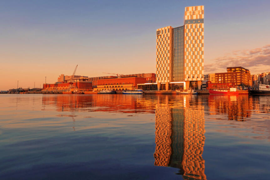 Näkymä Jätkäsaareen. Kuva Helsinki Marketing, Yiping Feng ja Ling Ouyang. Näkymä Jätkäsaareen. Kuva Helsinki Marketing, Yiping Feng ja Ling Ouyang.