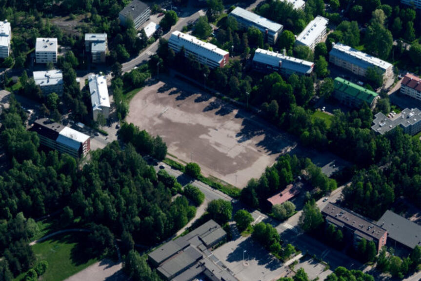 Steniuksenkenttä lounaasta kuvattuna. Steniuksenkenttä lounaasta kuvattuna.