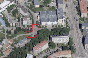 Risteyksen alue merkitty ilmakuvaan.