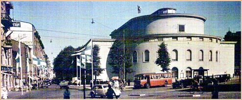 Ruotsalainen teatteri ja Pohjoisesplanadia. Kuvamateriaalia Helsingin vuoden 1940 toteutumattomia olympialaisia varten. HKM.