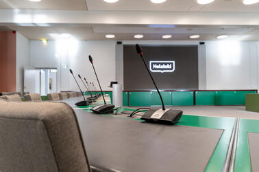 Kaupunginvaltuuston istuntosali