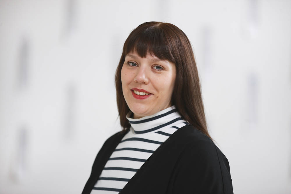 Laura Kyntölä. Kuva: Pertti Nisonen / Helsingin kaupunki Laura Kyntölä. Kuva: Pertti Nisonen / Helsingin kaupunki
