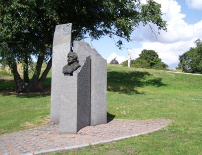 Picture of service point: Memorial to Adolf Erik Nordenskiöld