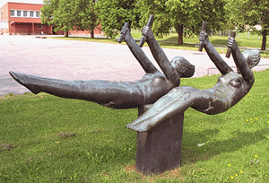 Taisto Martiskainen: Kiikkujat, 1964. Et voi käyttää kuvaa kaupallisiin tarkoituksiin. © Kuva: Helsingin taidemuseo Taisto Martiskainen: Kiikkujat, 1964. Et voi käyttää kuvaa kaupallisiin tarkoituksiin. © Kuva: Helsingin taidemuseo