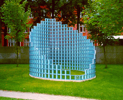 Anna-Lea Kopperi: Simpukka, 1998. Et voi käyttää kuvaa kaupallisiin tarkoituksiin. © Kuva: Helsingin taidemuseo Anna-Lea Kopperi: Simpukka, 1998. Et voi käyttää kuvaa kaupallisiin tarkoituksiin. © Kuva: Helsingin taidemuseo