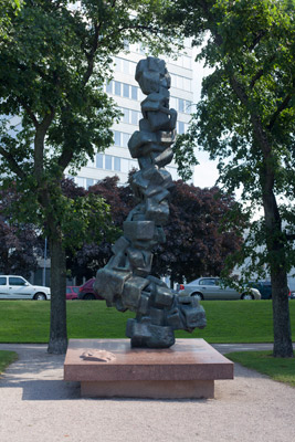 Picture of service point: The Torch / Memorial to Miina Sillanpää