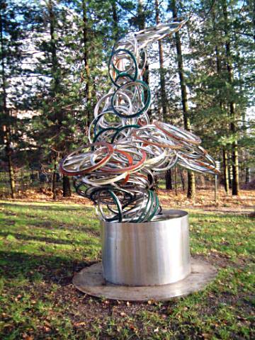 Eila Hiltunen: Turbulens, 1980. Du får inte använda foto i kommersiellt syfte. © Foto: Helsingfors konstmuseum Eila Hiltunen: Turbulens, 1980. Du får inte använda foto i kommersiellt syfte. © Foto: Helsingfors konstmuseum