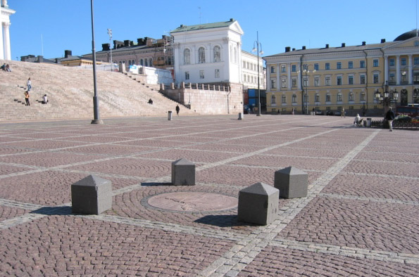 Picture of service point: Memorial to the Ulrika Eleonora Church