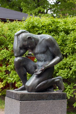 Erkki Toukolehto: Urheilija, 1937. Et voi käyttää kuvaa kaupallisiin tarkoituksiin. © Kuva: Helsingin taidemuseo / Maija Toivanen Erkki Toukolehto: Urheilija, 1937. Et voi käyttää kuvaa kaupallisiin tarkoituksiin. © Kuva: Helsingin taidemuseo / Maija Toivanen