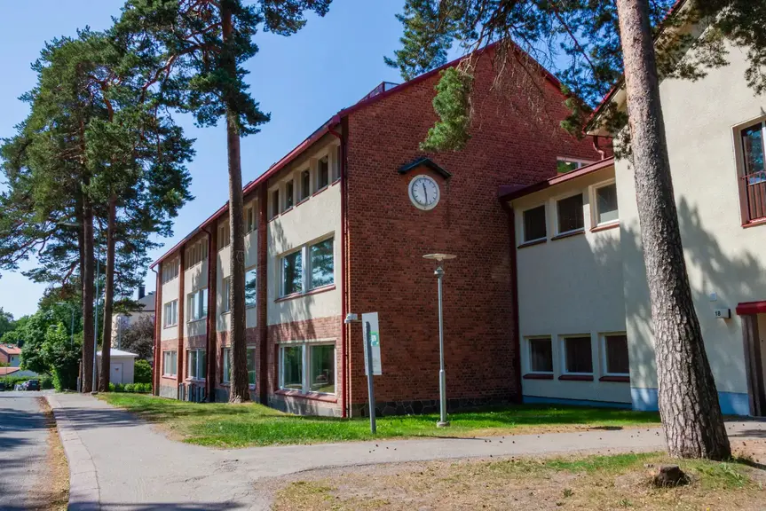 Hoplaxskolans enhet på Solnavägen 18-20.